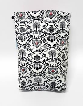 Preview: Kartoffelwärmer / Gschwellti-Beutel mit Kordelzug Scherenschnitt schwarz-weiss