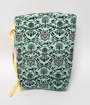 Preview: Kartoffelwärmer / Gschwellti-Beutel mit Band Scherenschnitt grün