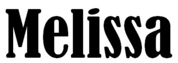 Nuschi dunkelblau mit Name bestickt