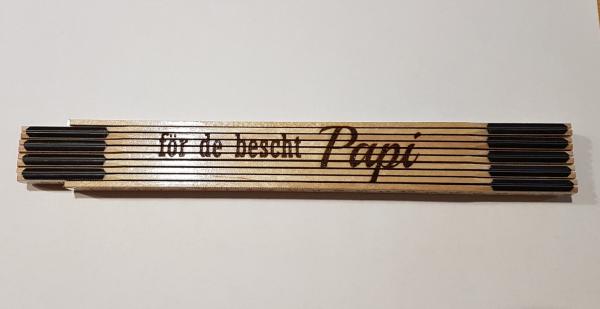 cooler Holzmeter / Zollstock för de bescht Papi