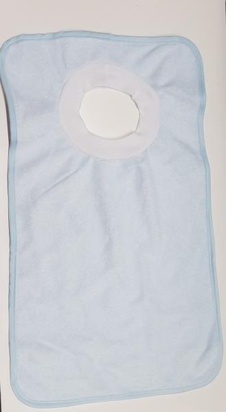 Schlupflatz bestickt mit Dino nach Wahl