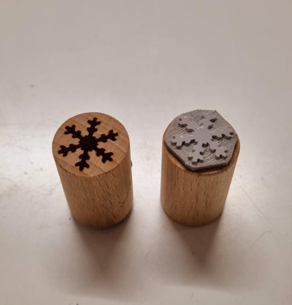 Holzstempel Schneeflocke 2