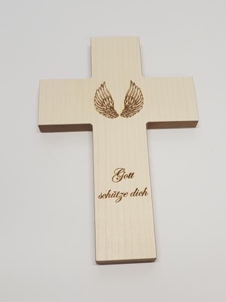 Holzkreuz mit Flügel