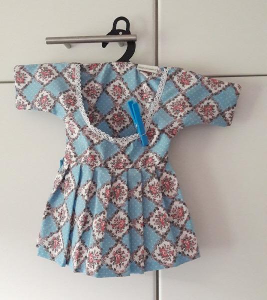 Wäscheklammer Kleid hellblau