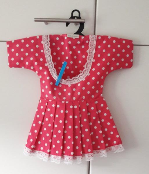 Wäscheklammer Kleid pink
